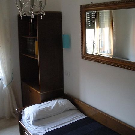 Bed and Breakfast Casa Garbata Рим Экстерьер фото